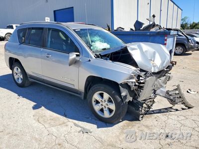 Czwarte zdjęcie samochodu z boku: 2016 JEEP COMPASS LATITUDE VIN:1C4NJCEA3GD773683 - miniatura