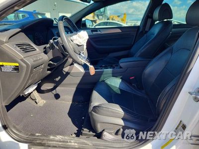 Zdjęcie 7 z 12 samochodu: 2017 HYUNDAI SONATA LIMITED 2.0T VIN:5NPE34AB3HH501306 - miniatura