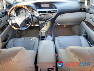 Zdjęcie 8 z 13 samochodu: 2010 LEXUS RX 350 VIN:2T2BK1BA5AC022383 - miniatura