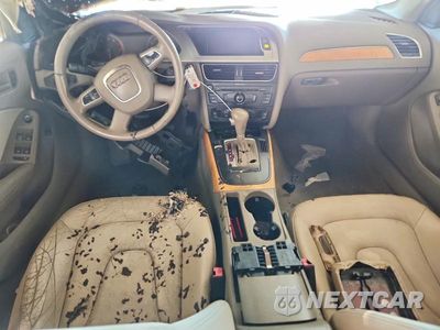 Zdjęcie 8 z 12 samochodu: 2010 AUDI A4 PREMIUM VIN:WAUAFAFL4AN057331 - miniatura