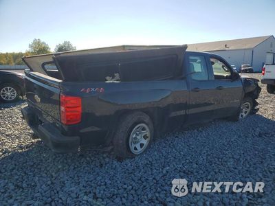 Trzecie zdjęcie samochodu z tyłu: 2018 CHEVROLET SILVERADO K1500 VIN:1GCVKNEH4JZ331687 - miniatura
