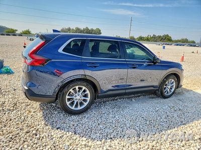 Trzecie zdjęcie samochodu z tyłu: 2025 HONDA CR-V EX VIN:5J6RS3H47SL014533 - miniatura