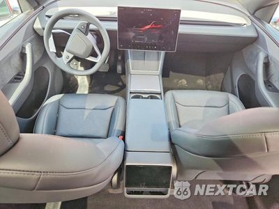 Zdjęcie 8 z 12 samochodu: 2026 TESLA MODEL Y VIN:7SAYGDEEXTF598035 - miniatura