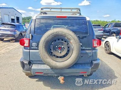 Zdjęcie 6 z 12 samochodu: 2007 TOYOTA FJ CRUISER BASE VIN:JTEZU11F270008577 - miniatura