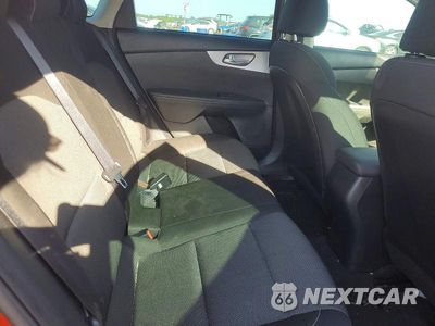 Zdjęcie 10 z 12 samochodu: 2023 KIA FORTE LXS VIN:3KPF24AD2PE509294 - miniatura