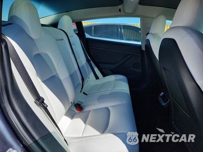 Zdjęcie 10 z 12 samochodu: 2022 TESLA MODEL 3 VIN:5YJ3E1EA1NF354723 - miniatura