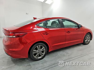 Trzecie zdjęcie samochodu z tyłu: 2018 HYUNDAI ELANTRA SEL VIN:5NPD84LF1JH327125 - miniatura