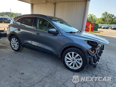 Czwarte zdjęcie samochodu z boku: 2021 FORD ESCAPE TITANIUM VIN:1FMCU9DZ1MUA36790 - miniatura