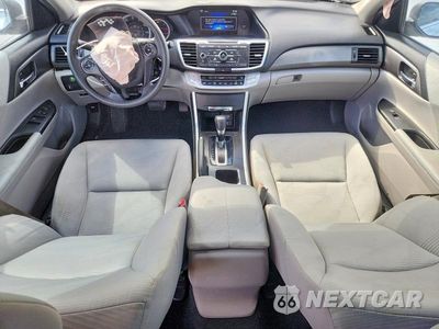 Zdjęcie 8 z 13 samochodu: 2014 HONDA ACCORD LX VIN:1HGCR2F33EA197278 - miniatura