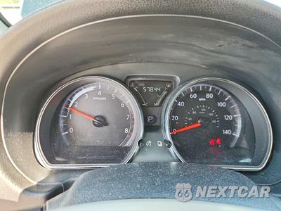 Zdjęcie 9 z 13 samochodu: 2018 NISSAN VERSA SV VIN:3N1CN7AP3JL847105 - miniatura
