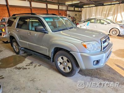 Czwarte zdjęcie samochodu z boku: 2006 TOYOTA 4RUNNER SR5 VIN:JTEBU14RX68068906 - miniatura