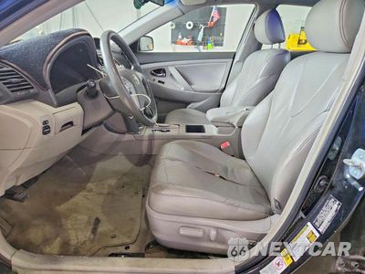 Zdjęcie 7 z 12 samochodu: 2008 TOYOTA CAMRY LE VIN:4T1BE46K88U748554 - miniatura
