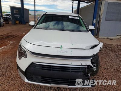Piąte zdjęcie samochodu w środku: 2026 KIA NIRO LX VIN:KNDCP3LE3T5371677 - miniatura