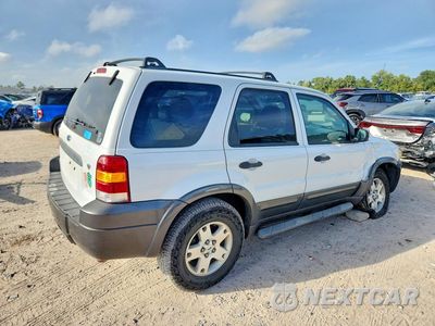 Trzecie zdjęcie samochodu z tyłu: 2006 FORD ESCAPE XLT VIN:1FMYU93196KC42651 - miniatura