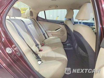 Zdjęcie 10 z 12 samochodu: 2013 KIA OPTIMA LX VIN:5XXGM4A72DG256182 - miniatura