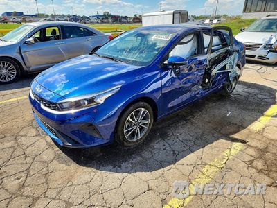 2023 KIA FORTE LXS 3KPF24AD9PE660892 - główne zdjęcie licytacji z USA - miniatura