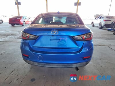 Zdjęcie 6 z 13 samochodu: 2019 TOYOTA YARIS LE VIN:3MYDLBYV8KY501409 - miniatura