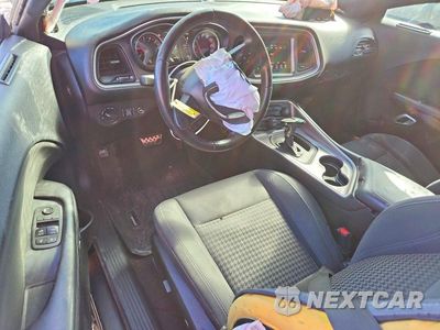 Zdjęcie 8 z 12 samochodu: 2019 DODGE CHALLENGER SXT VIN:2C3CDZGGXKH532268 - miniatura