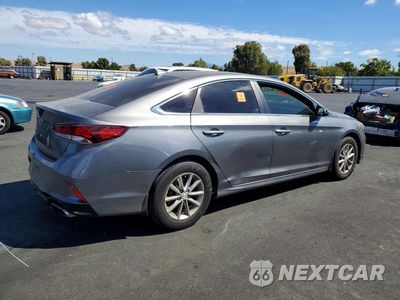Trzecie zdjęcie samochodu z tyłu: 2019 HYUNDAI SONATA SE VIN:5NPE24AF6KH798875 - miniatura