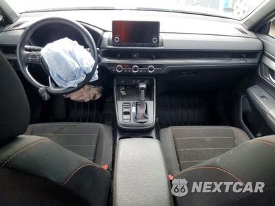 Zdjęcie 8 z 13 samochodu: 2023 HONDA CR-V SPORT VIN:2HKRS5H54PH700230 - miniatura