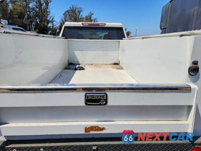 Zdjęcie 10 z 13 samochodu: 2022 CHEVROLET SILVERADO C2500 HEAVY DUTY VIN:1GB2WLE76NF230634 - miniatura