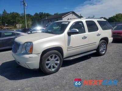 2011 GMC YUKON DENALI 1GKS2EEF2BR181277 - główne zdjęcie licytacji z USA - miniatura