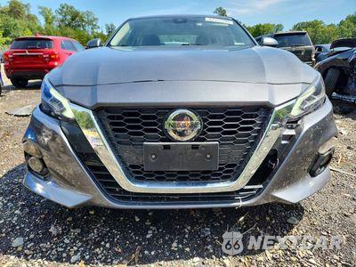 Piąte zdjęcie samochodu w środku: 2019 NISSAN ALTIMA SV VIN:1N4BL4DV6KC120910 - miniatura