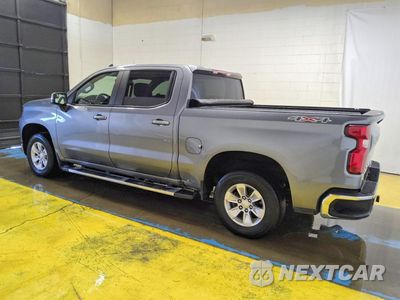 Drugie zdjęcie samochodu z przodu: 2021 CHEVROLET SILVERADO K1500 LT VIN:1GCUYDED4MZ404210 - miniatura