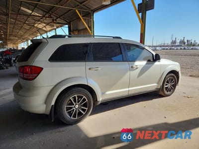 Trzecie zdjęcie samochodu z tyłu: 2017 DODGE JOURNEY SE VIN:3C4PDCABXHT662025 - miniatura