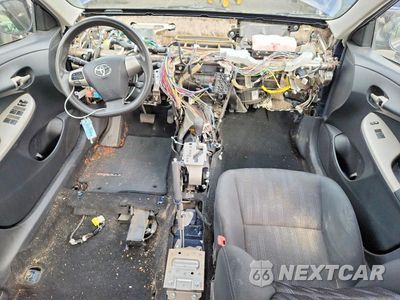 Zdjęcie 8 z 12 samochodu: 2012 TOYOTA COROLLA S VIN:2T1BU4EE2CC824293 - miniatura