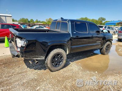 Trzecie zdjęcie samochodu z tyłu: 2019 TOYOTA TACOMA SR5 VIN:5TFAX5GN6KX138635 - miniatura