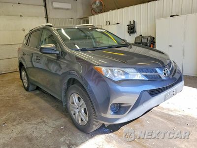 Czwarte zdjęcie samochodu z boku: 2015 TOYOTA RAV4 LE VIN:JTMBFREV1FD144724 - miniatura