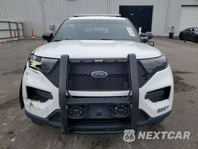 Piąte zdjęcie samochodu w środku: 2022 FORD EXPLORER POLICE INTERCEPTOR VIN:1FM5K8AB7NGA93351 - miniatura