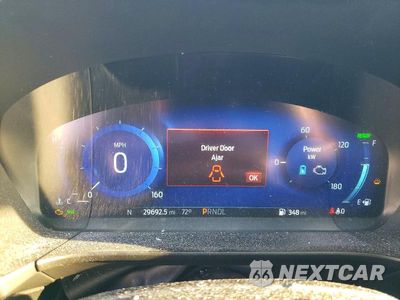 Zdjęcie 9 z 13 samochodu: 2021 FORD ESCAPE TITANIUM VIN:1FMCU9DZ0MUA40359 - miniatura