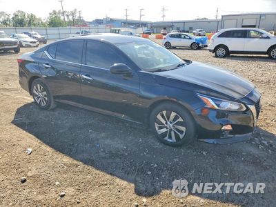 Czwarte zdjęcie samochodu z boku: 2019 NISSAN ALTIMA S VIN:1N4BL4BV3KC219946 - miniatura