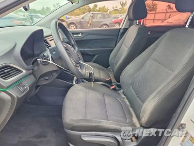 Zdjęcie 7 z 12 samochodu: 2020 HYUNDAI ACCENT SE VIN:3KPC24A61LE126591 - miniatura