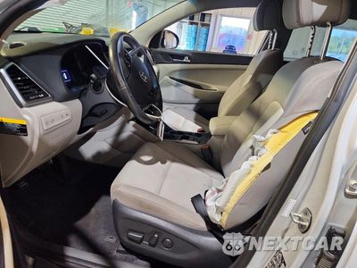 Zdjęcie 7 z 14 samochodu: 2016 HYUNDAI TUCSON SPORT VIN:KM8J3CA25GU172469 - miniatura