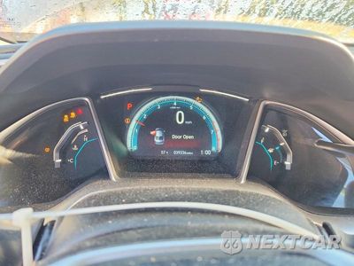 Zdjęcie 9 z 12 samochodu: 2018 HONDA CIVIC TOURING VIN:JHMFC1F96JX021360 - miniatura