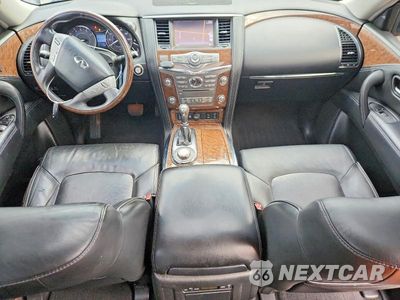 Zdjęcie 8 z 13 samochodu: 2017 INFINITI QX80 BASE VIN:JN8AZ2NEXH9151966 - miniatura