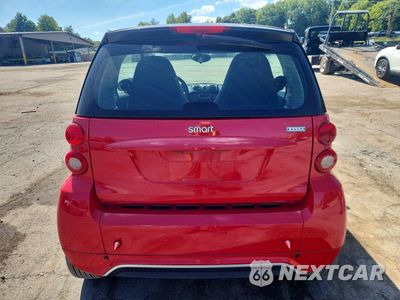 Zdjęcie 6 z 12 samochodu: 2013 SMART FORTWO PURE VIN:WMEEJ3BA1DK710997 - miniatura