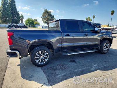 Trzecie zdjęcie samochodu z tyłu: 2022 CHEVROLET SILVERADO C1500 LT VIN:1GCPACED4NZ618563 - miniatura