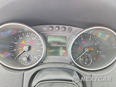 Zdjęcie 9 z 13 samochodu: 2009 MERCEDES-BENZ ML 350 VIN:4JGBB86E99A456568 - miniatura