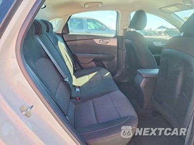 Zdjęcie 10 z 12 samochodu: 2024 KIA FORTE LXS VIN:3KPF24AD5RE766694 - miniatura