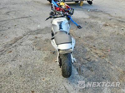 Zdjęcie 6 z 8 samochodu: 2006 KAWASAKI ZX600 J1 VIN:JKAZX4J106A060472 - miniatura