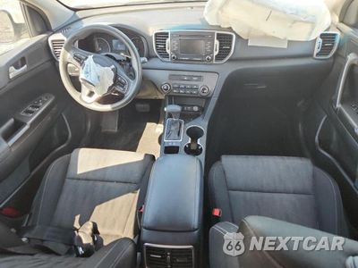 Zdjęcie 8 z 12 samochodu: 2019 KIA SPORTAGE LX VIN:KNDPM3AC8K7558167 - miniatura