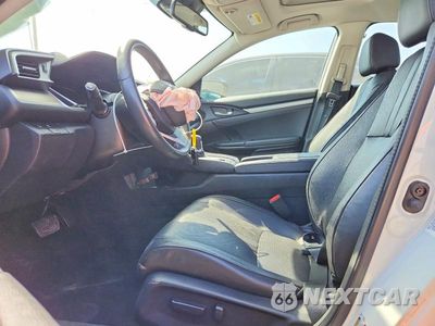 Zdjęcie 7 z 12 samochodu: 2016 HONDA CIVIC TOURING VIN:2HGFC1F93GH641647 - miniatura
