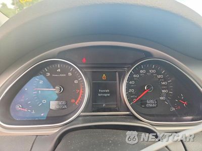 Zdjęcie 9 z 13 samochodu: 2015 AUDI Q7 PREMIUM PLUS VIN:WA1LGAFE9FD018459 - miniatura
