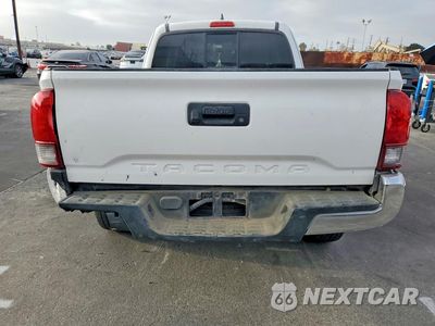 Zdjęcie 6 z 12 samochodu: 2018 TOYOTA TACOMA SR5 VIN:5TFRX5GN8JX122986 - miniatura