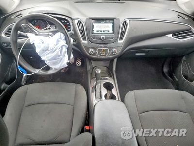 Zdjęcie 8 z 12 samochodu: 2017 CHEVROLET MALIBU LS VIN:1G1ZB5ST3HF126201 - miniatura