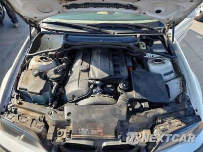 Zdjęcie 11 z 12 samochodu: 2008 BMW 325I 4D VIN:WBAEV33494KR33636 - miniatura